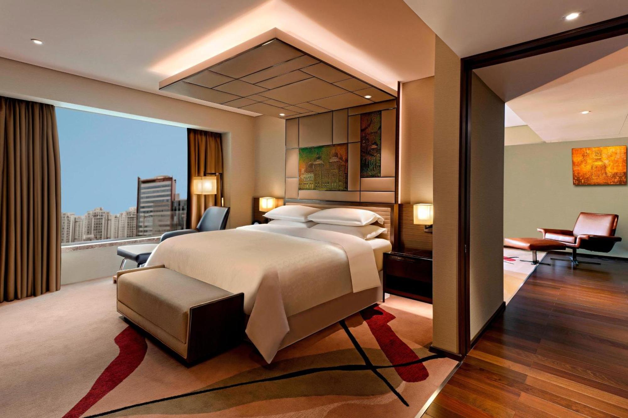 เชอราตัน แกรนด์ เบงกาลูรู ไวท์ฟิลด์ โฮเต็ล แอนด์ คอนเวนชั่น เซ็นเตอร์ Hotel บังกาลอร์ ภายนอก รูปภาพ